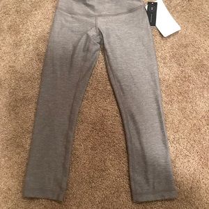 Lululemon cropped grey leggings